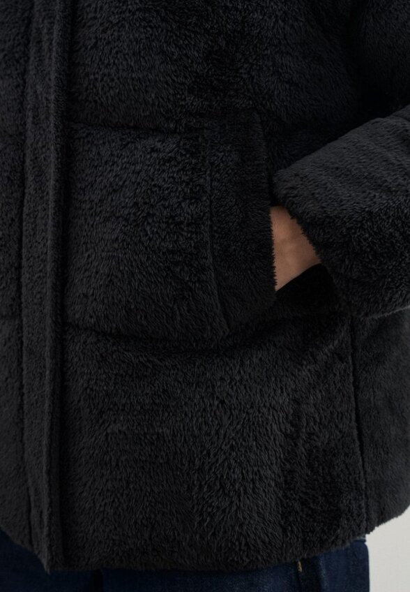 Пальто меховое Zarina