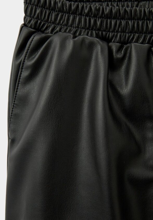 Шорты кожаные O'STIN