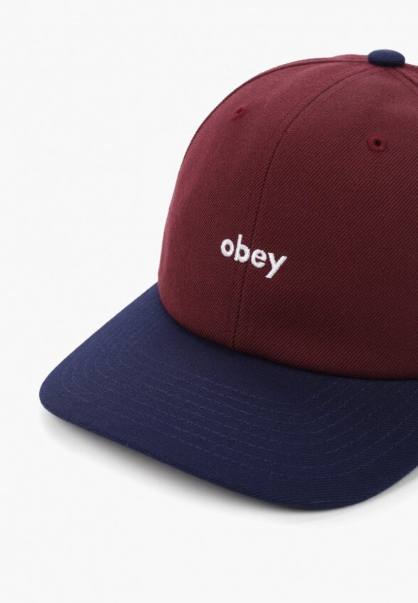 Бейсболка Obey