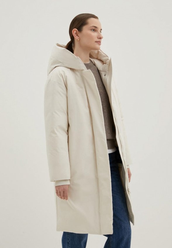 Пуховик Finn Flare