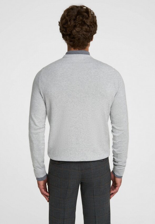 Пуловер Henderson