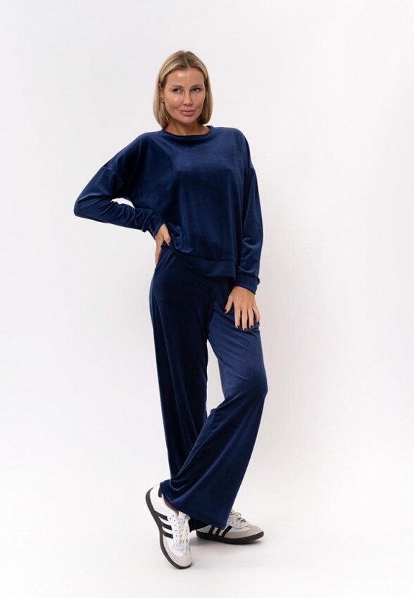 Костюм спортивный Nila