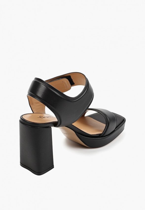 Босоножки Corso Como