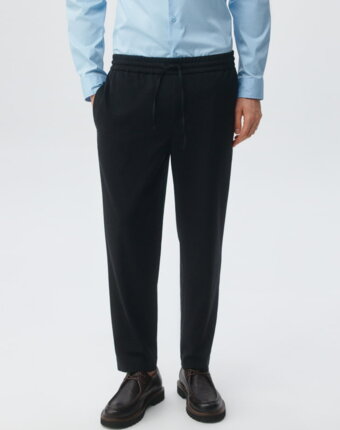 Брюки slim fit со средней посадкой мужчинам