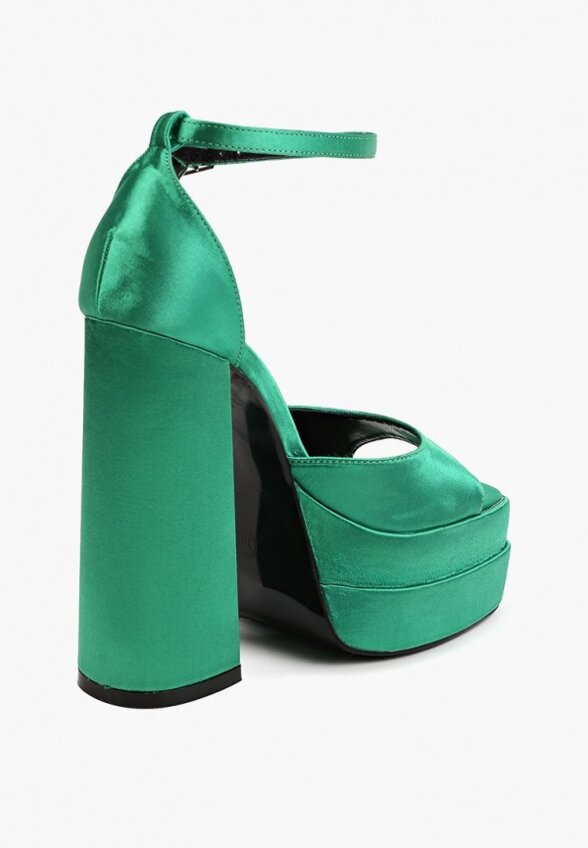 Босоножки Sbalo