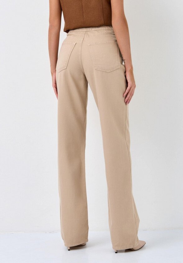 Джинсы Whitney