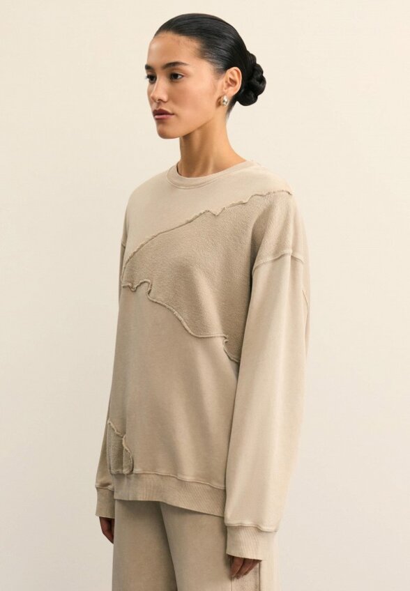 Свитшот Zarina