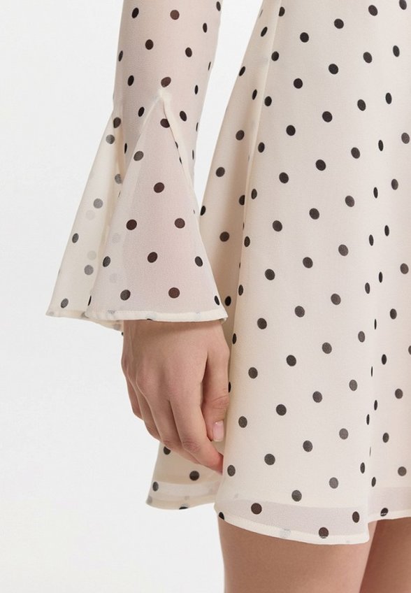 Платье Love Republic