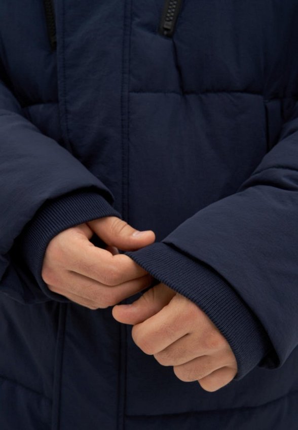 Пуховик Finn Flare