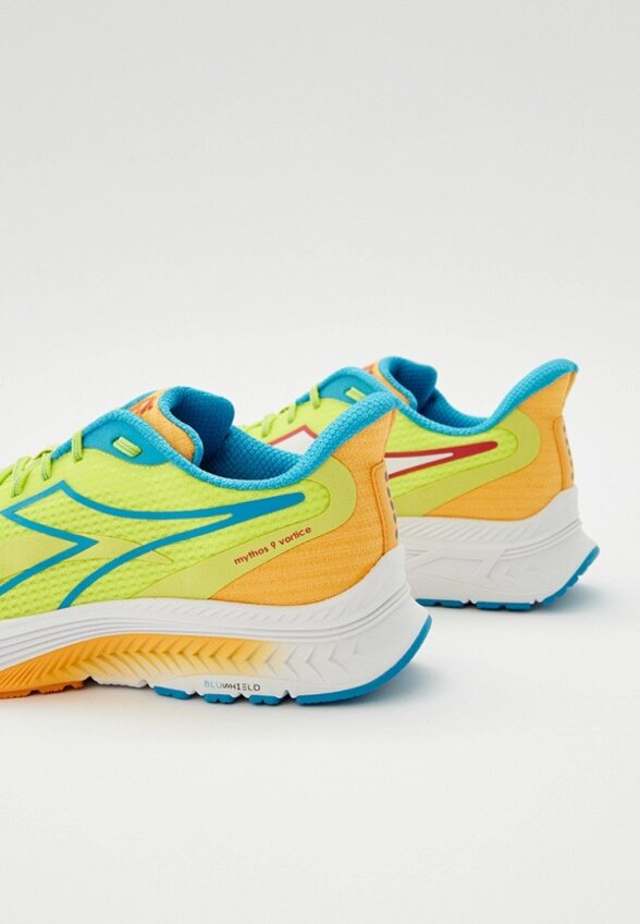 Кроссовки Diadora