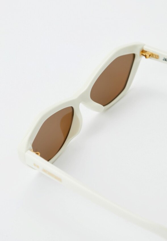 Очки солнцезащитные Jacquemus