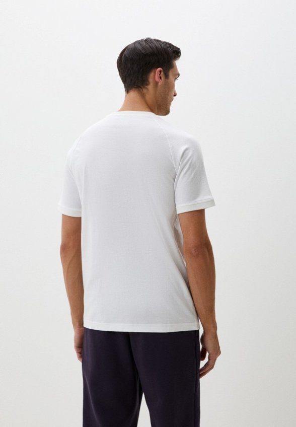 Футболка adidas