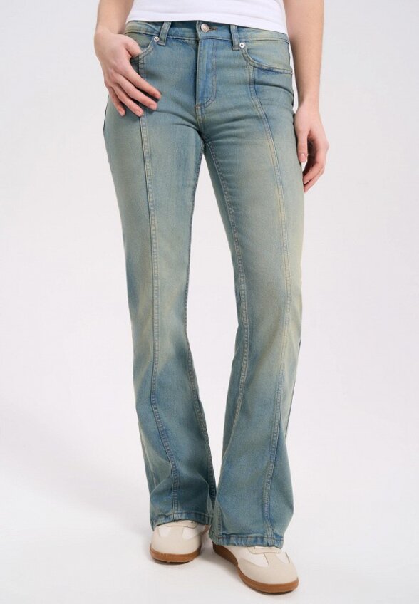 Джинсы Твое