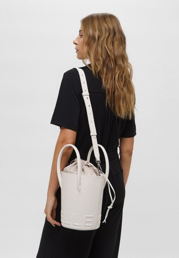 Сумка Coccinelle