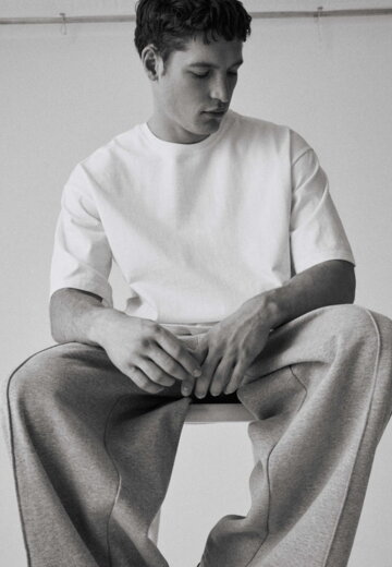 Футболка MAX OVERSIZE FIT базовая