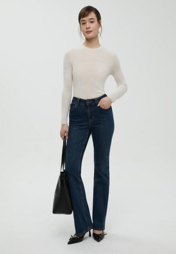 Джинсы Finn Flare