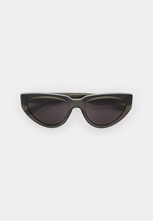 Очки солнцезащитные Karl Lagerfeld