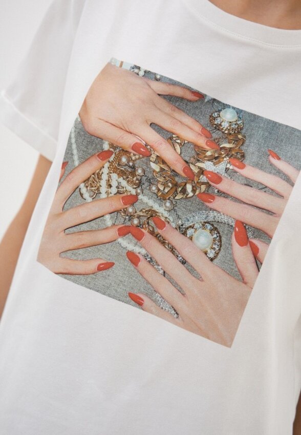 Футболка Laroom