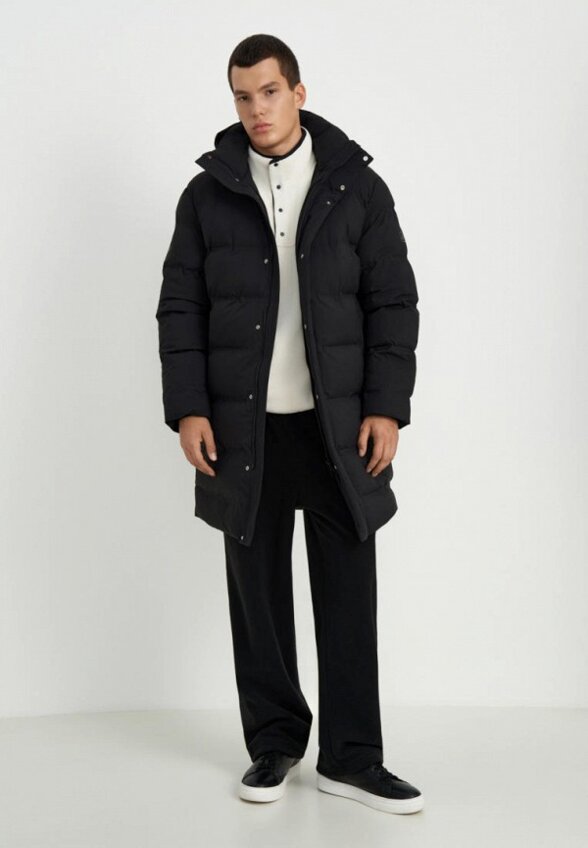 Пуховик Finn Flare