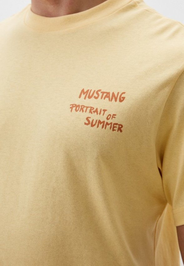 Футболка Mustang