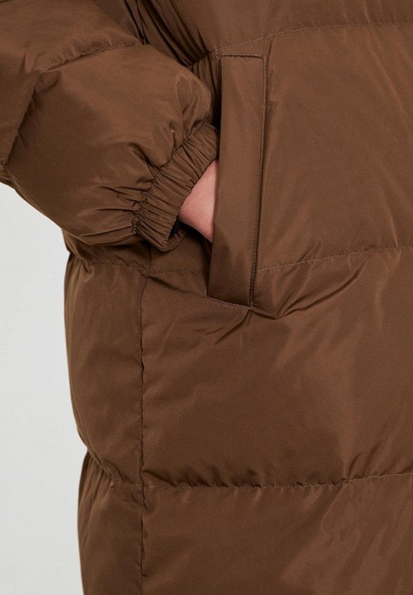 Пуховик To Be Blossom