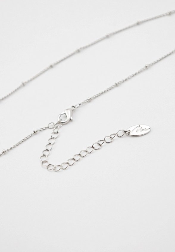 Колье Модные истории