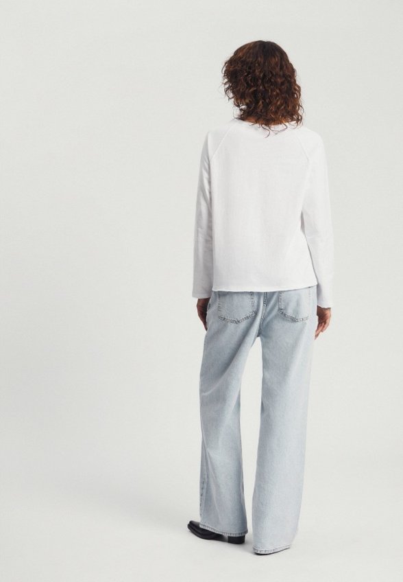 Лонгслив Nume