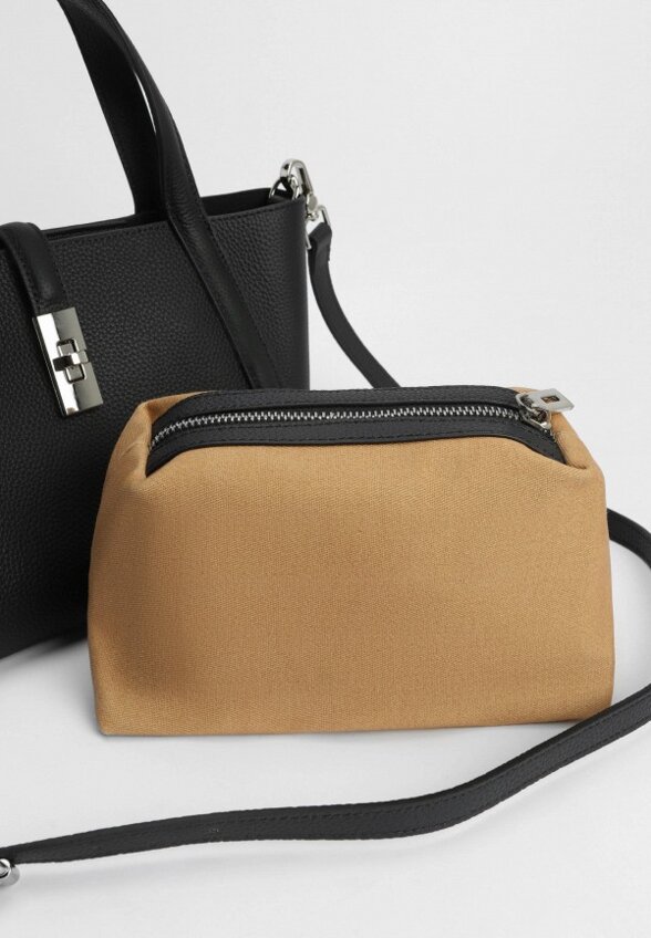 Сумка и косметичка Donna D’oro