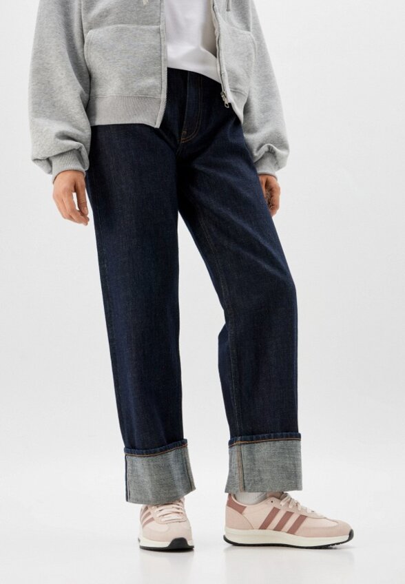 Кроссовки adidas