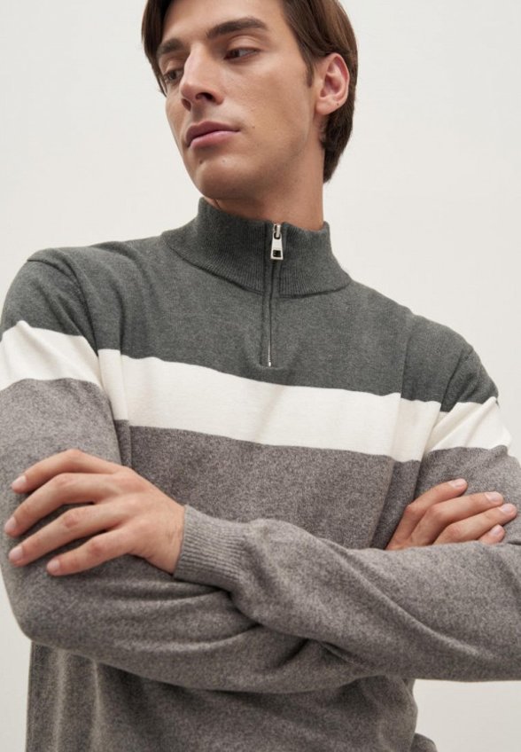 Джемпер Finn Flare