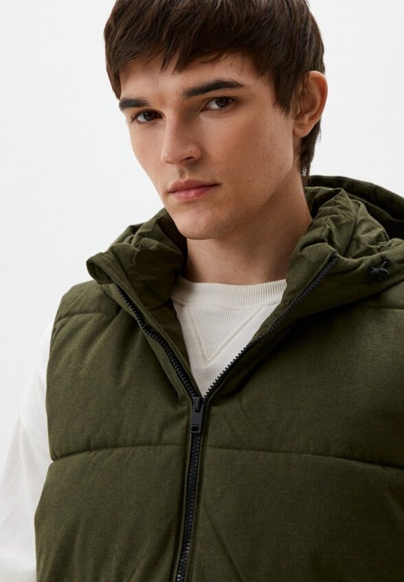 Жилет утепленный Baon