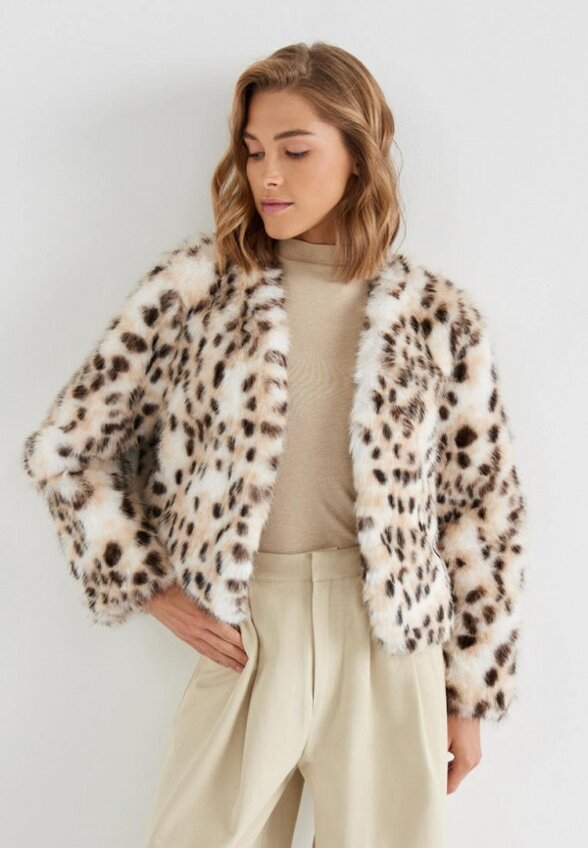 Куртка меховая Vittoria Vicci