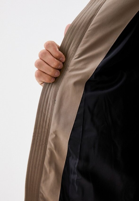 Пуховик Colin's