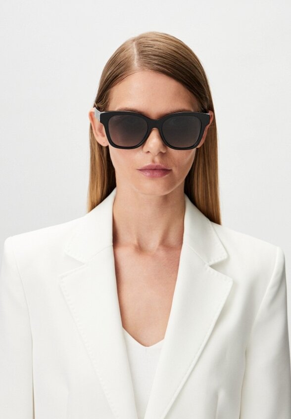 Очки солнцезащитные Chanel