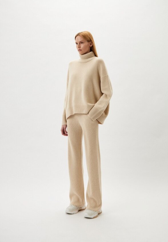 Свитер Addicted