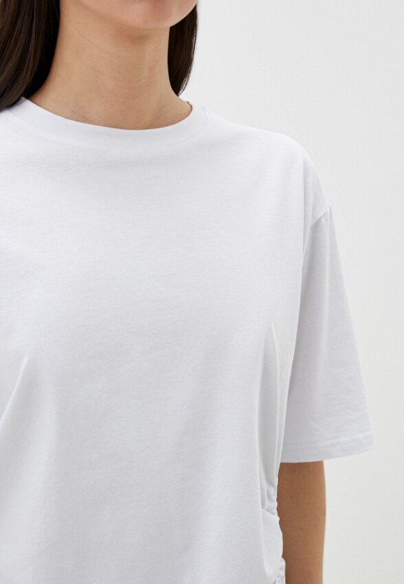 Футболка Minaku