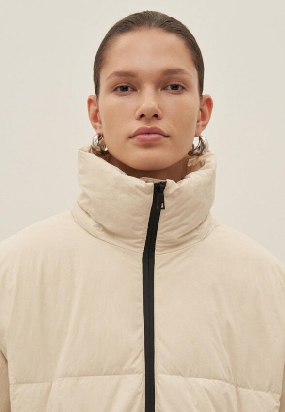 Пуховик Finn Flare