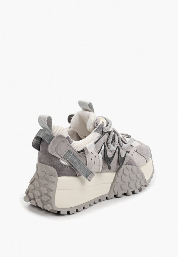 Кроссовки Sbalo