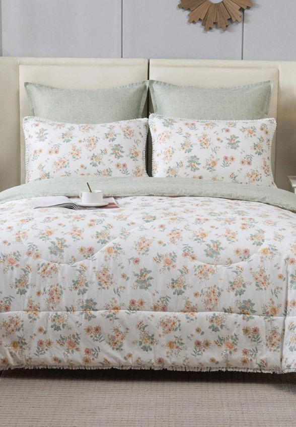 Постельное белье Семейное Sofi De Marko