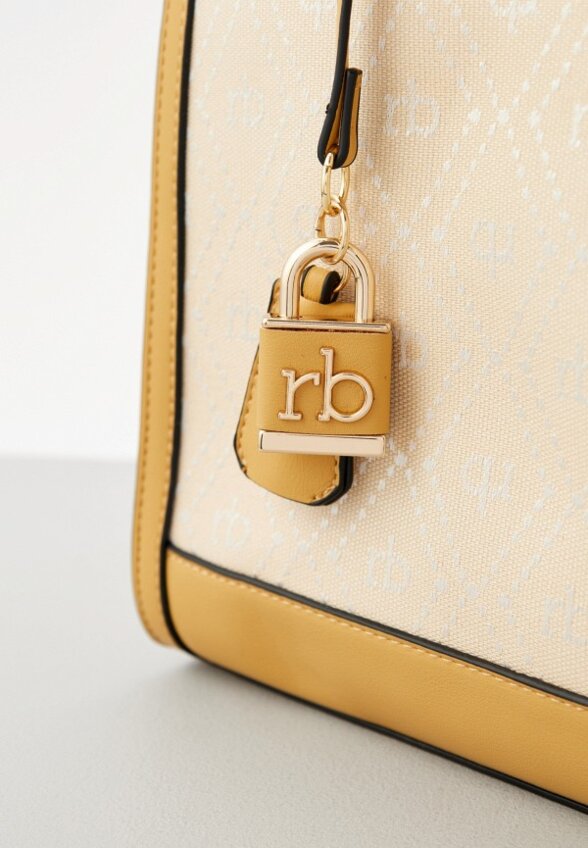 Сумка и брелок Roccobarocco