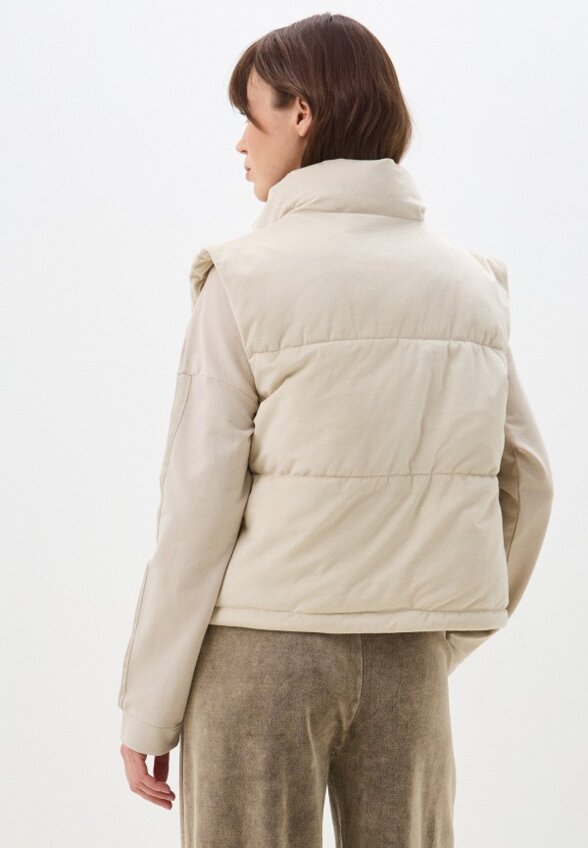 Жилет утепленный Colin's