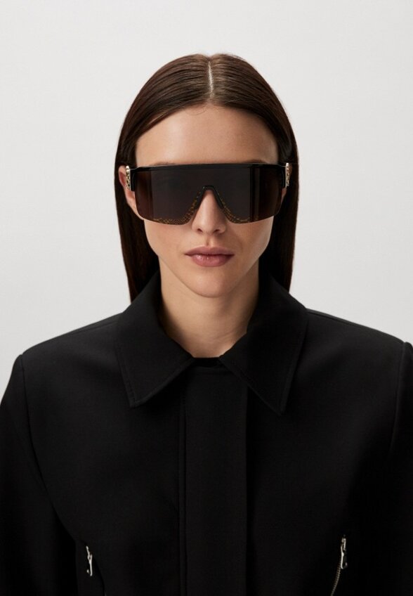 Очки солнцезащитные Roberto Cavalli