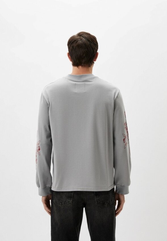 Лонгслив Аутло