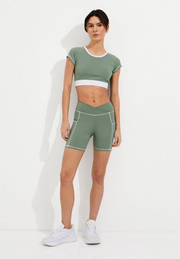 Топ спортивный Mansen