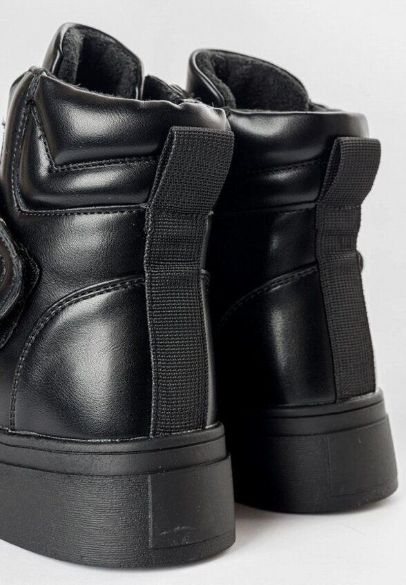 Ботинки Tikkago