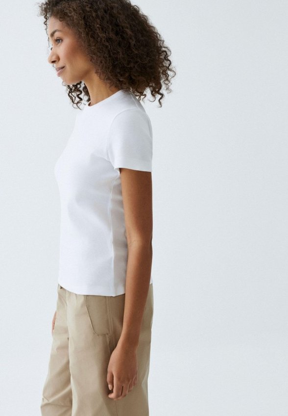 Футболка Sela