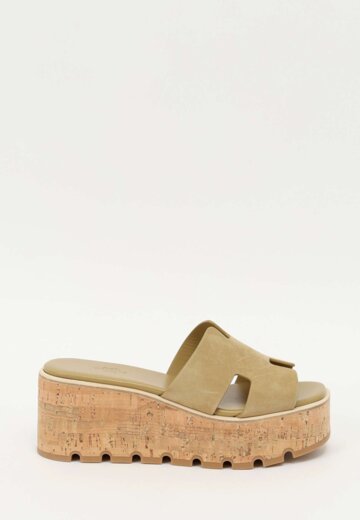 Hermes Eze