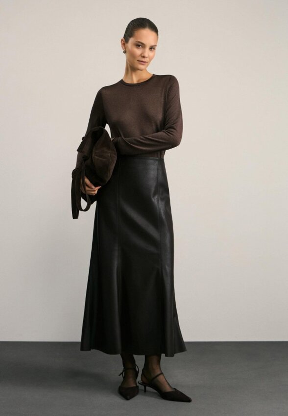 Лонгслив Zarina