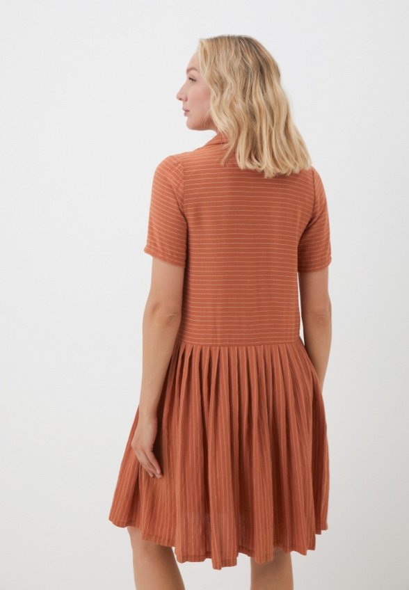 Платье MadaM T