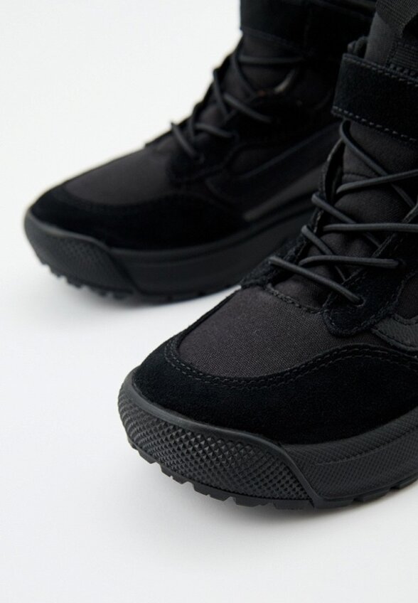 Кроссовки Vans